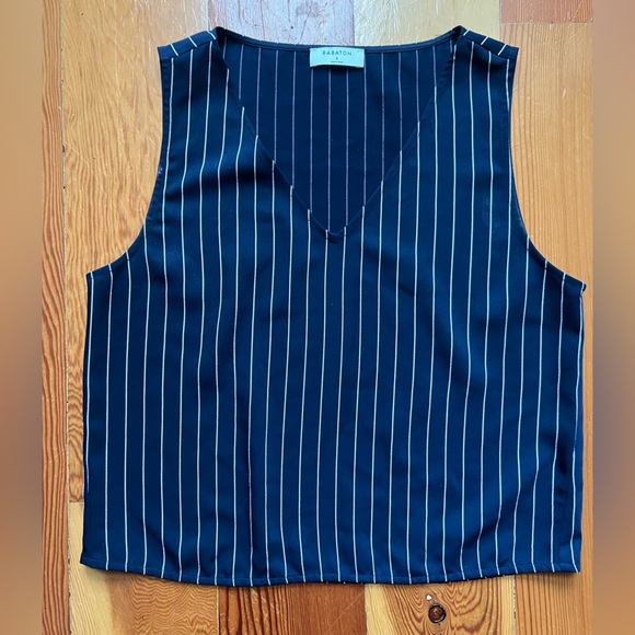 Aritzia BABATON pinstripe tank - Picture 1 of 3